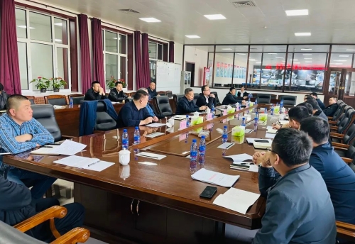 10月9日，，，，，，公司党委副书记、副董事长、总经理周旭明