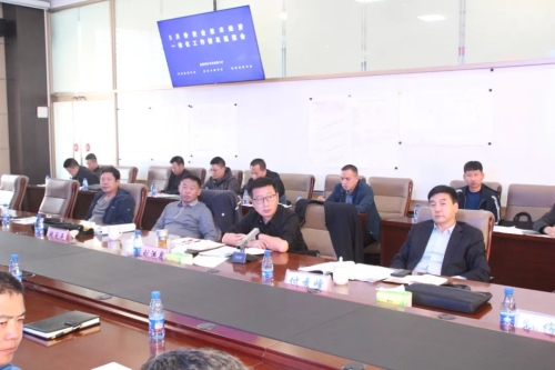 10月13日，，，，，，，，公司调研组到东荣二矿开展技术经济一体化